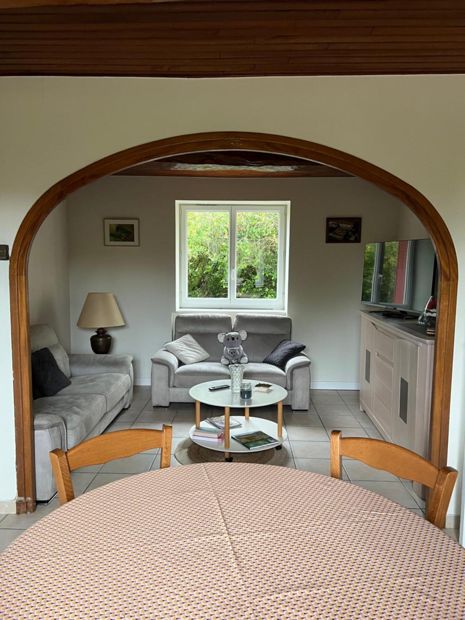 Villa Chez Paul à Saint-Jean-de-Thurigneux Extérieur photo